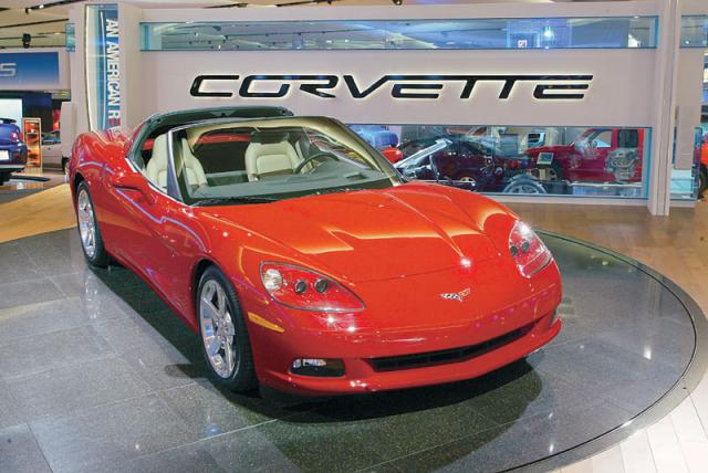 Chevrolet Corvette_1.jpg