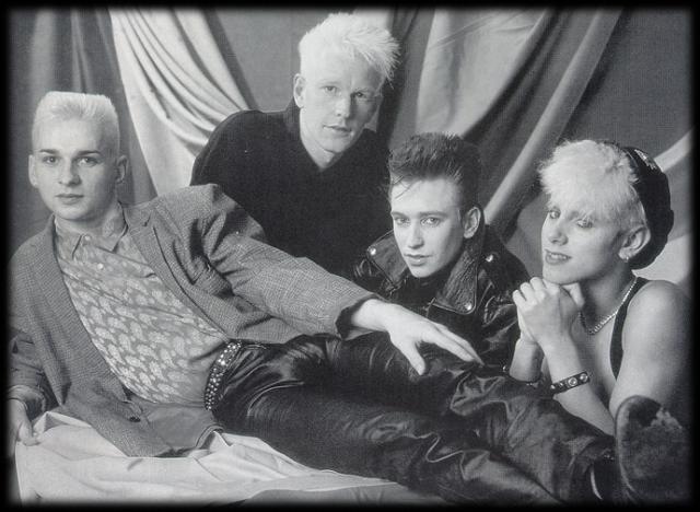 студийная фотография молодых участников группы depeche mode
