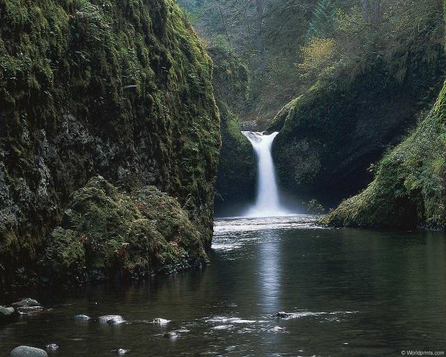 waterfall_003.jpg