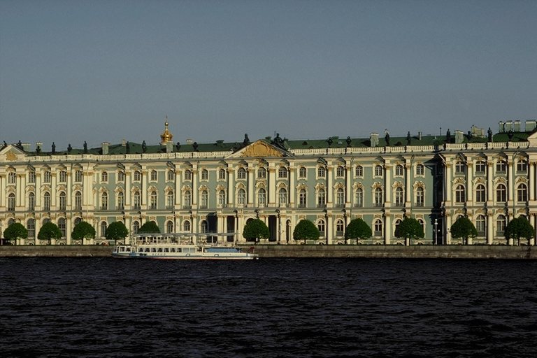 Photo of the Winter Palace in St. Petersburg Hermitage