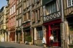 Photo timbered houses on the street in Europe