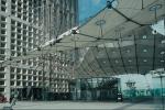 photo Arch of La Defense in Paris