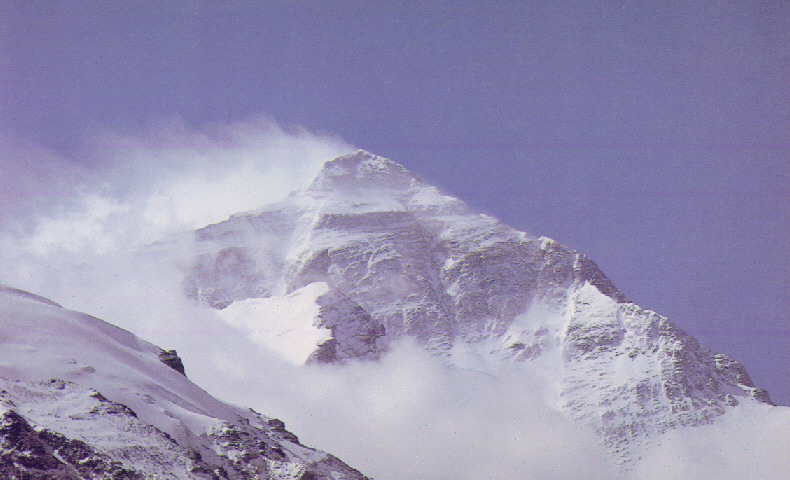 EVEREST.JPG