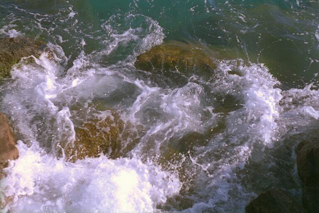 SEA.JPG