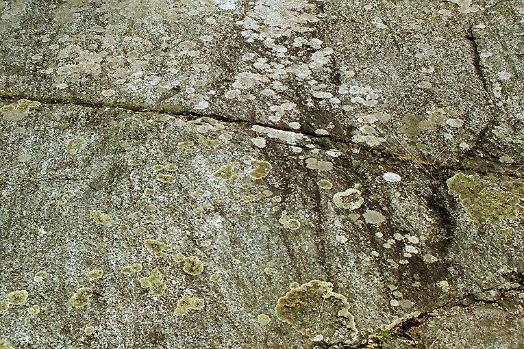 STONE06.JPG