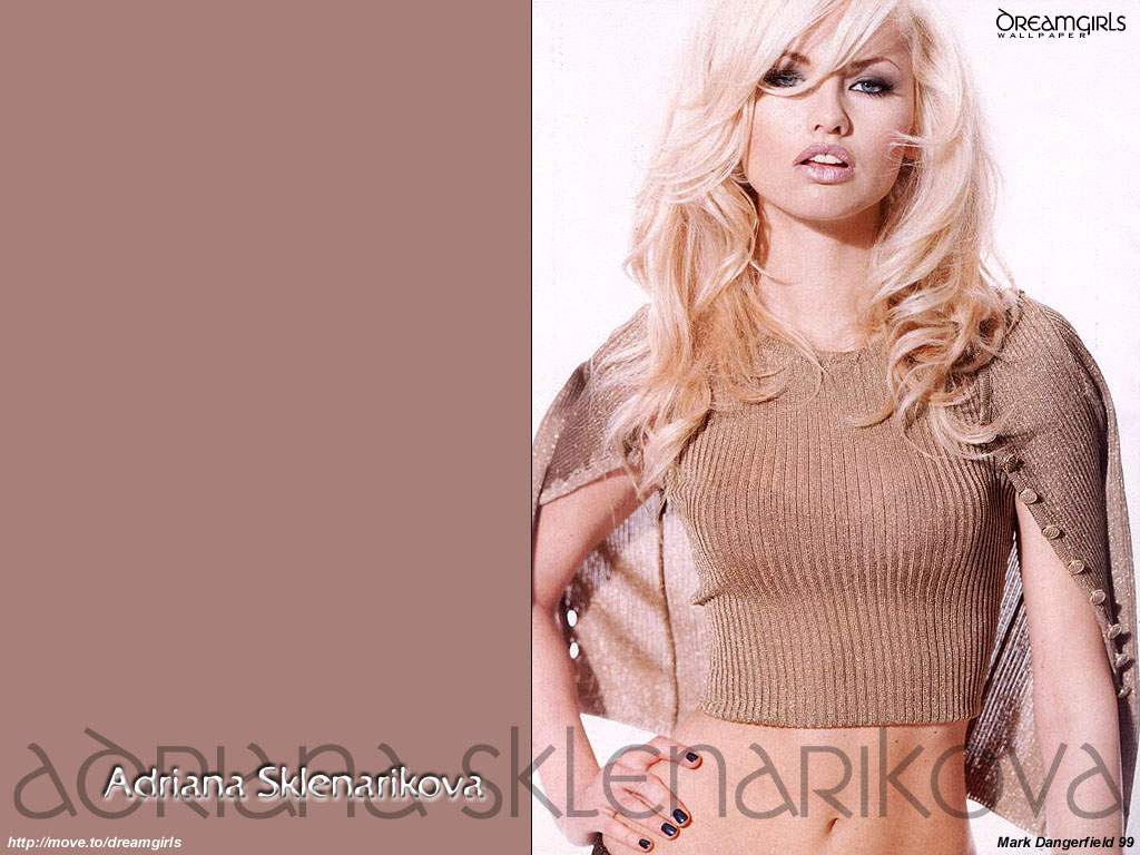adriana_sklenarikova_19.jpg