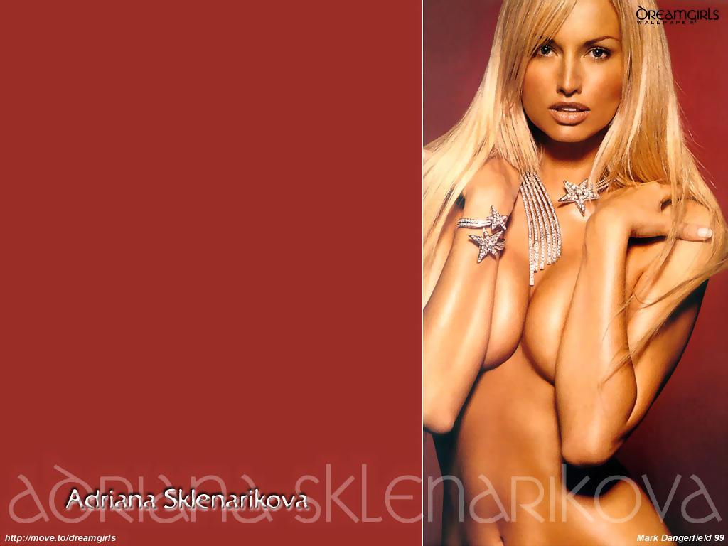 adriana_sklenarikova_4.jpg