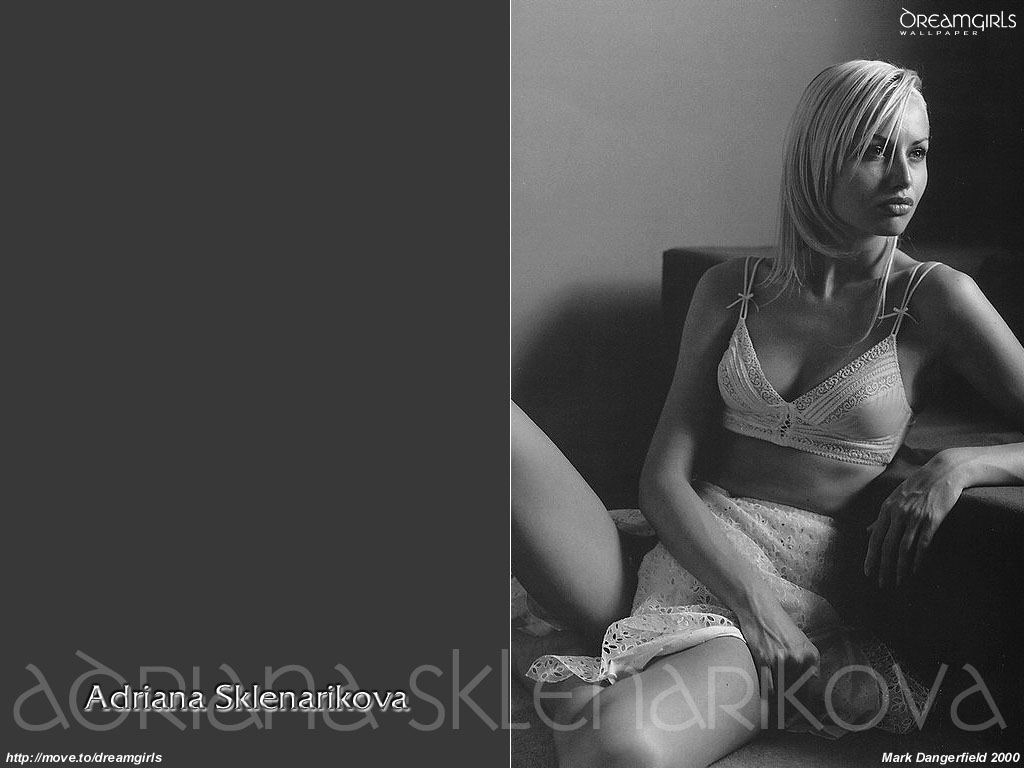 adriana_sklenarikova_46.jpg