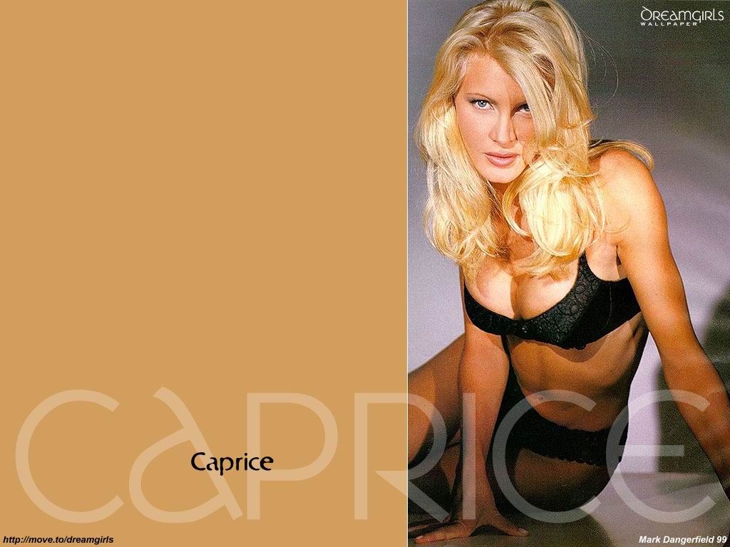 caprice_bourret_44.jpg