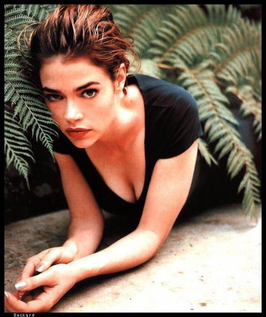 denise_richards_49.jpg