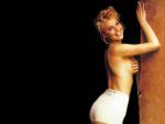eva_herzigova_18.jpg