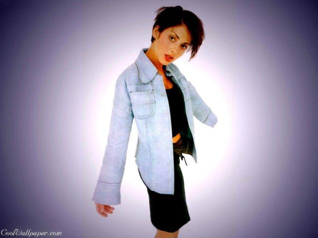 natalie_imbruglia_6.jpg