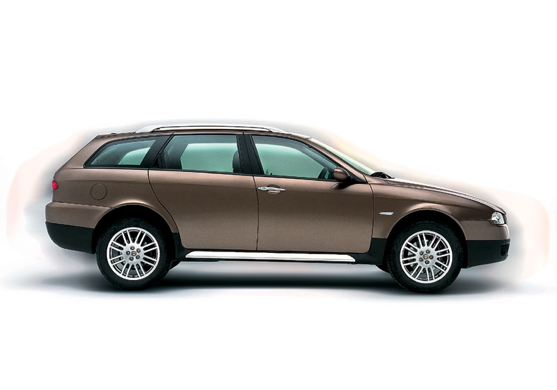 Alfa Romeo 156 Crosswagon_1.jpg