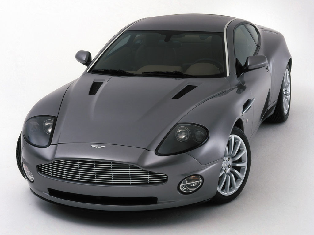 aston martin 112_1024.jpg