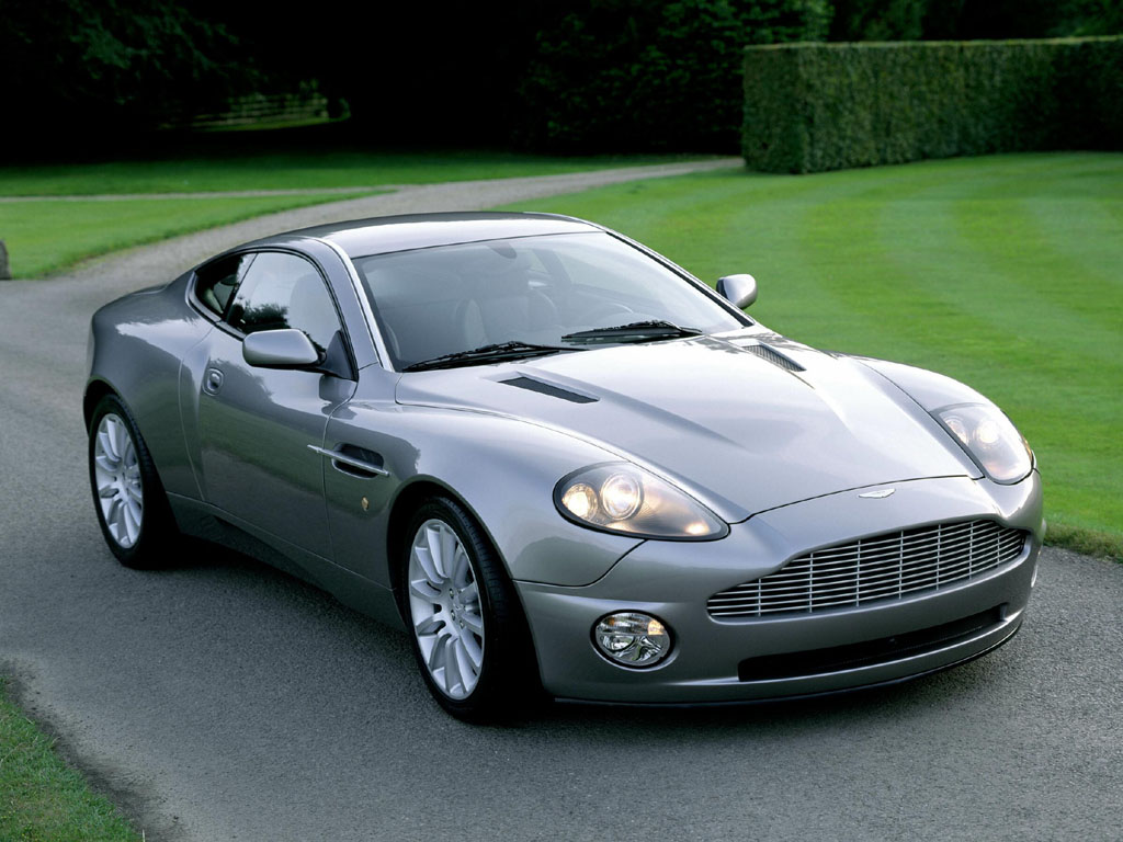 aston-martin_Vantage_005.jpg