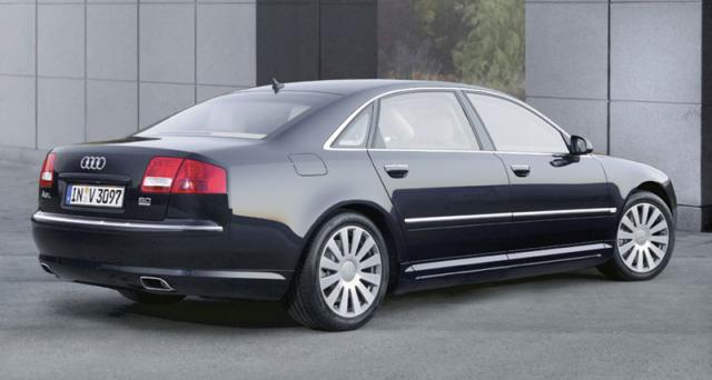 Audi A8 W12_2.jpg