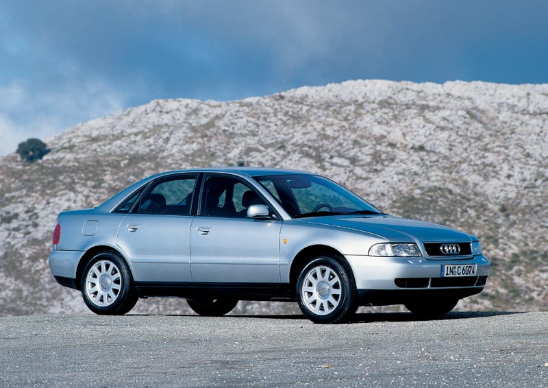 AUDI_1999__7.jpg