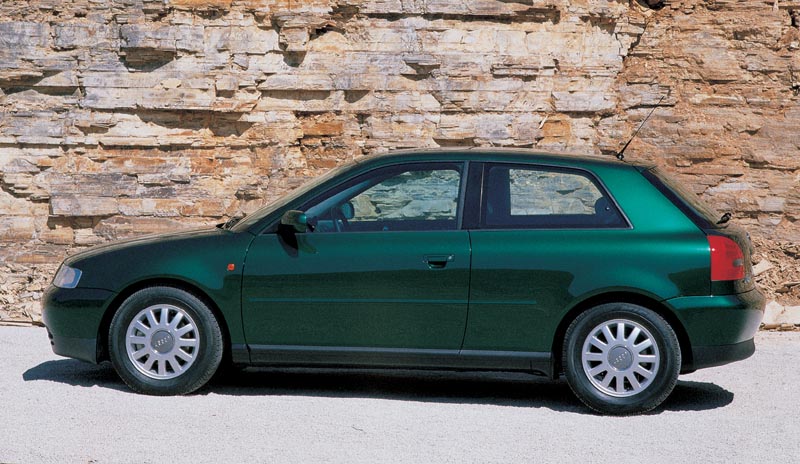 AUDI_A3 _1996__10.jpg