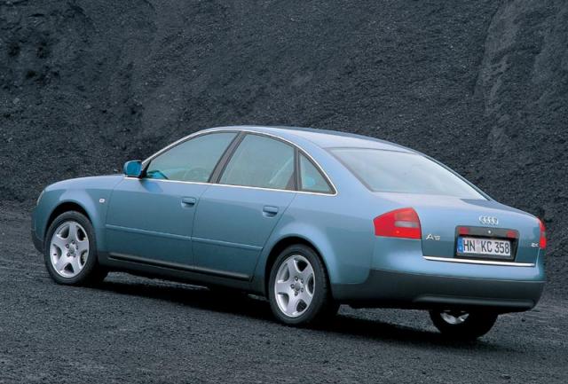 AUDI_A6 _1997__4.jpg