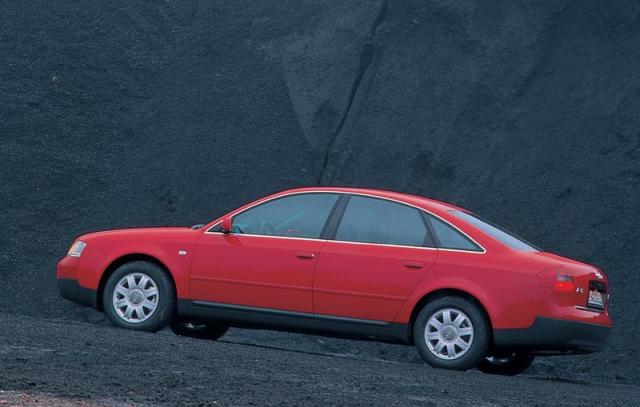 AUDI_A6 _1997__6.jpg