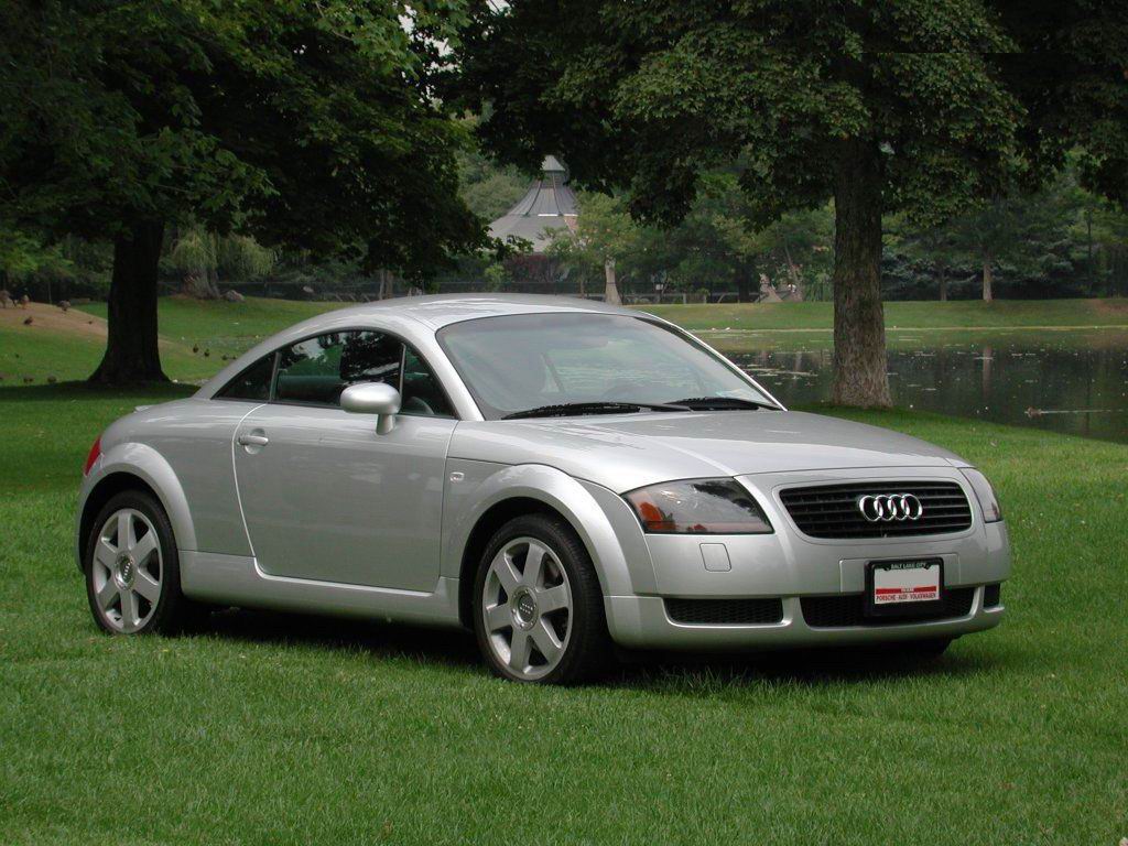 audi_tt_02.jpg