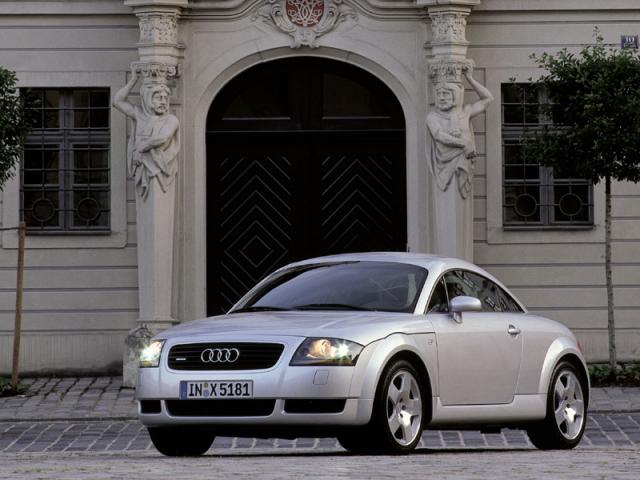 AUDI_TT_1.jpg