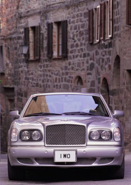 Bentley_Arnage_8.jpg