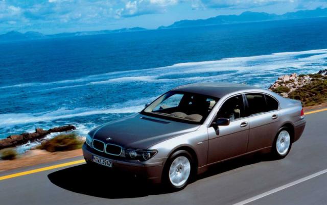 B M W 7series_6.jpg