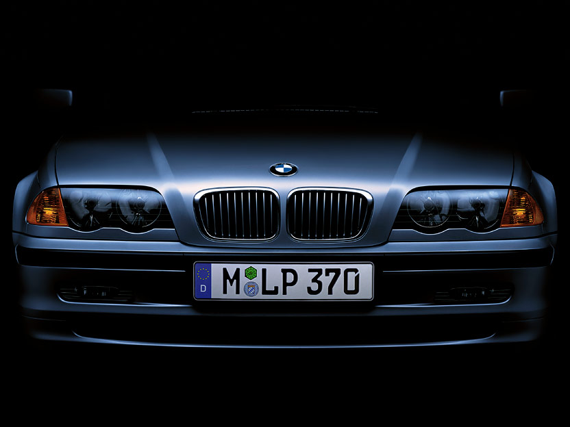 B3SEDAN6.JPG