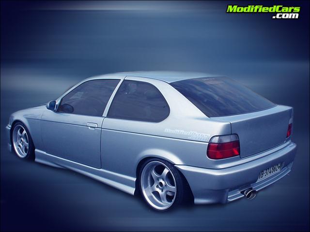 BMW COMPACT.jpg