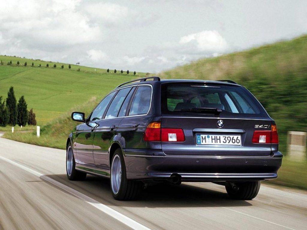 bmw_1024x768_72.jpg