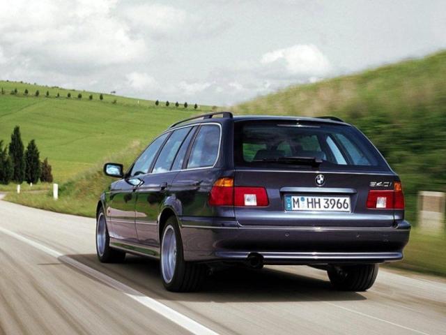 bmw_1024x768_72.jpg