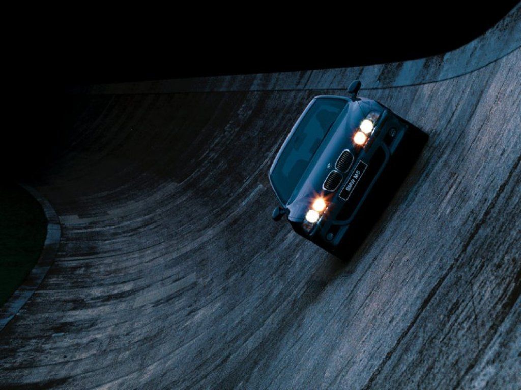 bmw_1024x768_73.jpg