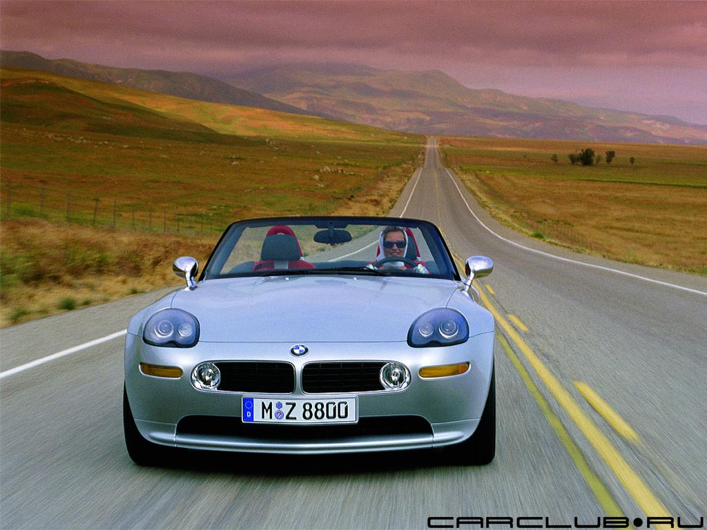 BMW_Z-8_1024_02.jpg