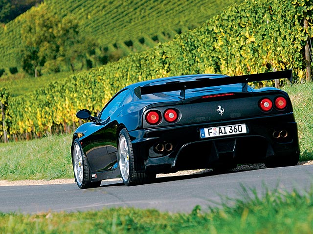 Ferrari_5.jpg