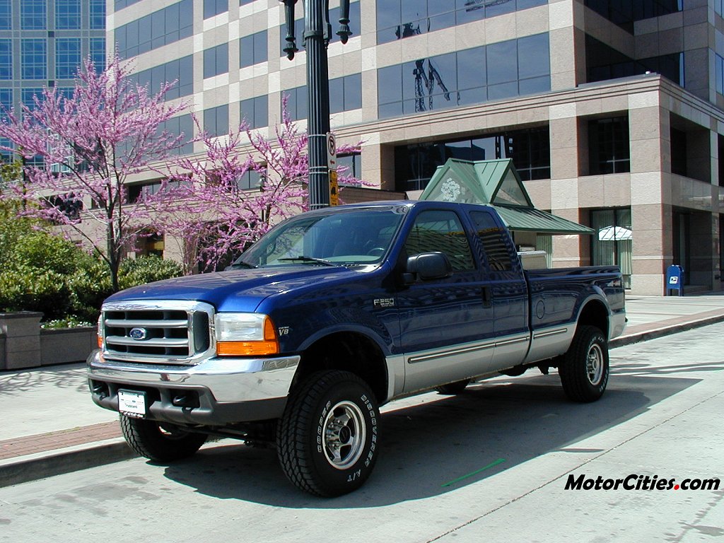 FORD F250XLT SUPER DUTY BLUE.jpg