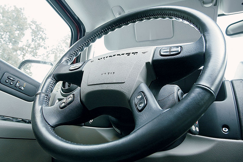 Hummer H2 07.jpg