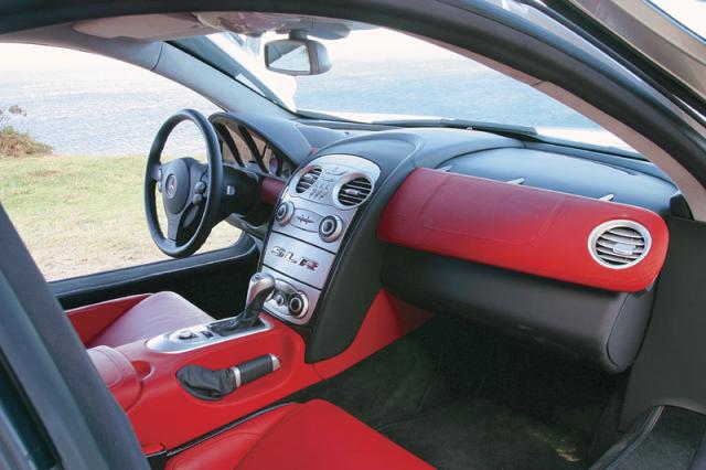 Mercedes-Benz SLR McLaren_18.jpg