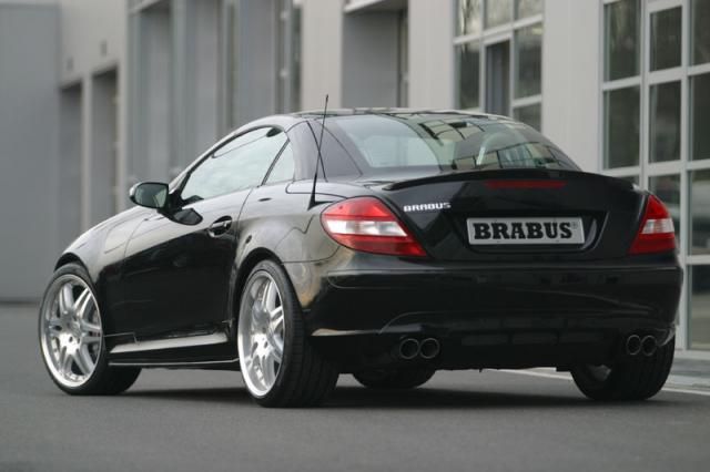 Mercedes_Benz_Brabus 6_1S_2.jpg