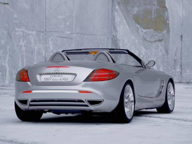 Mercedes-Benz SLR McLaren_44_001.jpg