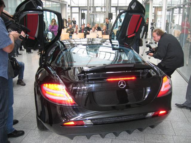 Mercedes-Benz SLR McLaren_53_001.jpg