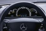 Mercedes-Benz_001.jpg