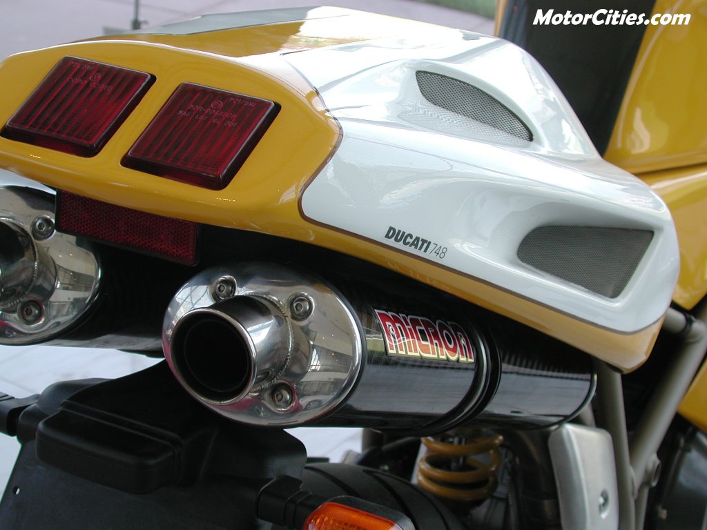 Ducati 748 yellow .jpg