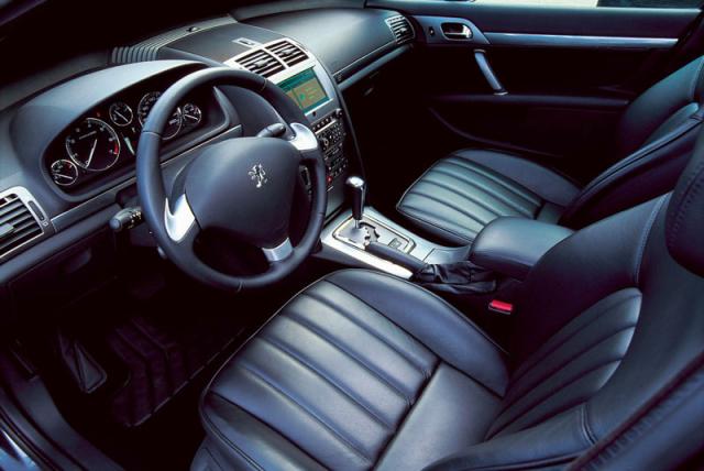 Peugeot 407_3 .jpg