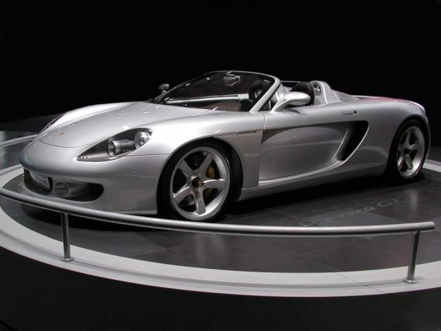 Porsche Carrera GT 33.jpg
