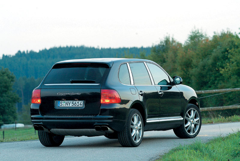 Porsche Cayenne Turbo_5.jpg
