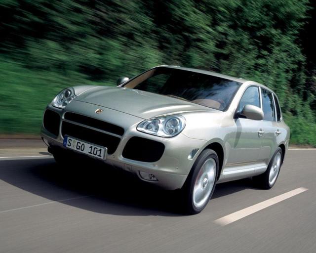 Porsche Cayenne Turbo_8.jpg