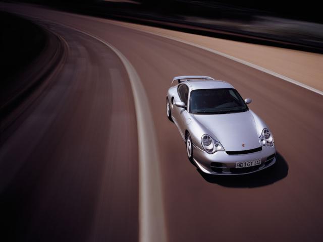 Porsche_13.jpg
