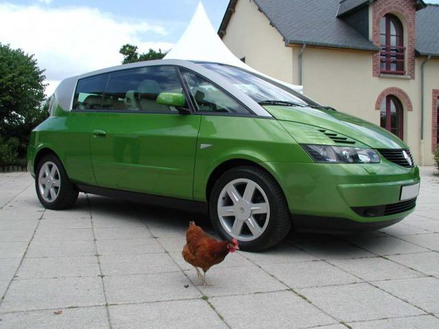 Renault_10.jpg
