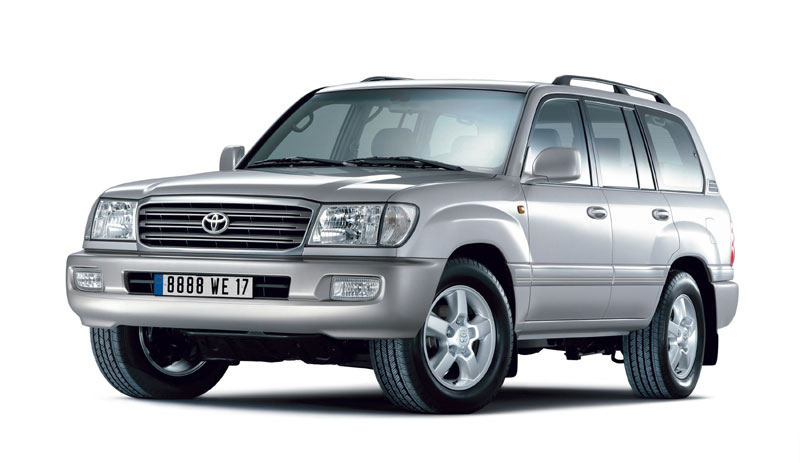 Toyota Land Cruiser 100.jpg